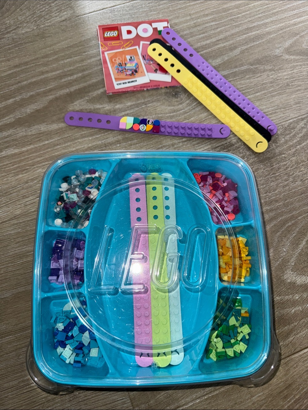 LEGO DOTS Bracelet Craft Kit - Multicolor